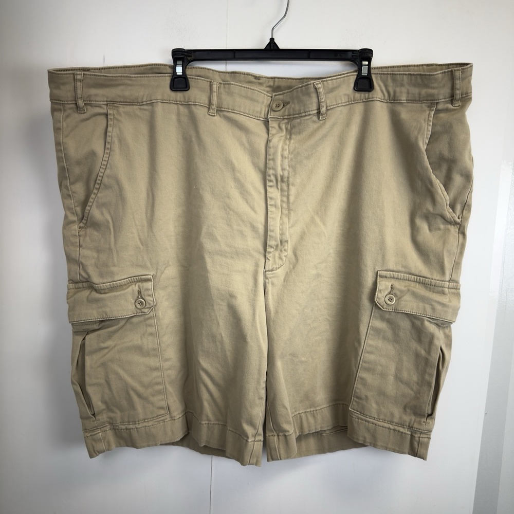 St. Johns Bay Men's 52 Relaxed Fit Khaki Cargo Shorts 9.5" Inseam Cotton Stretch